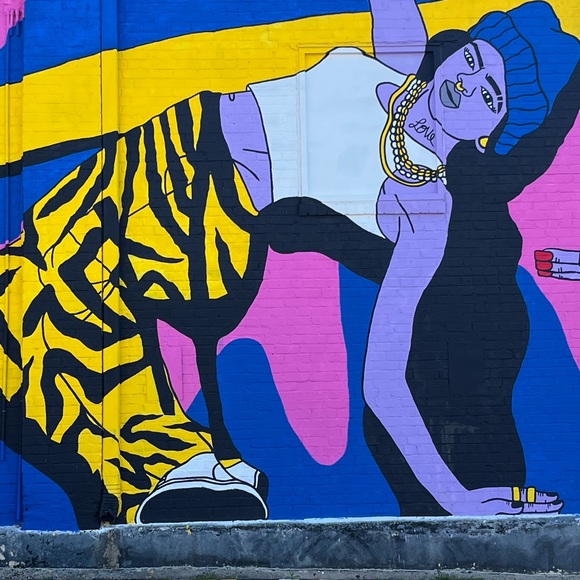 ALL WE NEED IS LOVE💯❤️🎧🎼🎤💜💛 - Picture 10 of 16